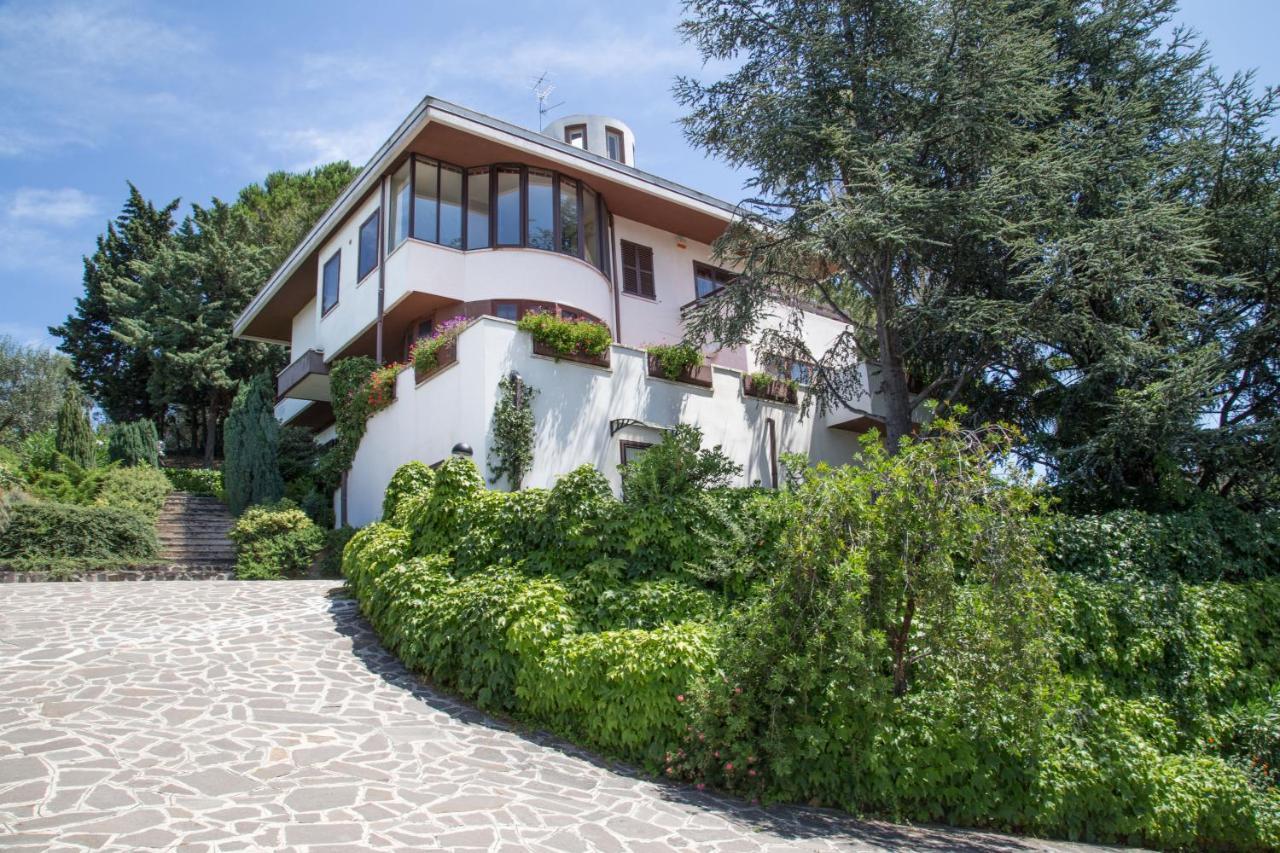 سان جيوفانّي تْيَتينو Aurum B&B المظهر الخارجي الصورة